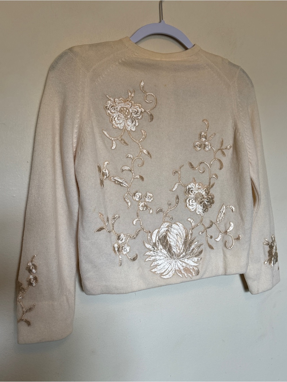 Vtg 50s Helen Bond Carruthers Cashmere Embroidered Floral Cardigan Sweater Sz S - Picture 8 of 14